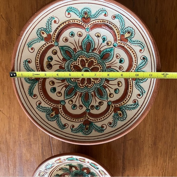 Stunning Vintage Ukrainian Handmade Terracotta Pottery Bowls - Picture 4 of 7